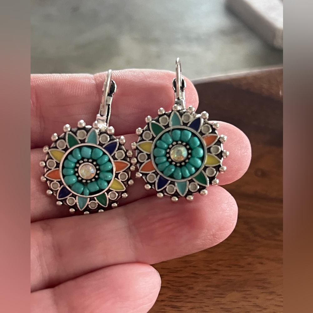 Blue Floral Starburst Boho Multi Color Lever Back Drop Earrings 1” - Picture 4 of 5